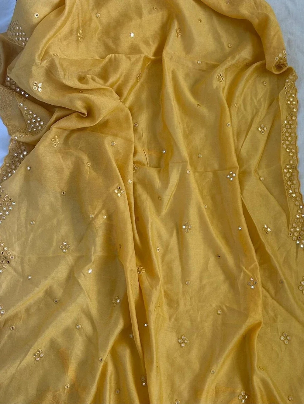 Yellow Embroidered Cotton Women Dupatra With Mirror Embellishments
